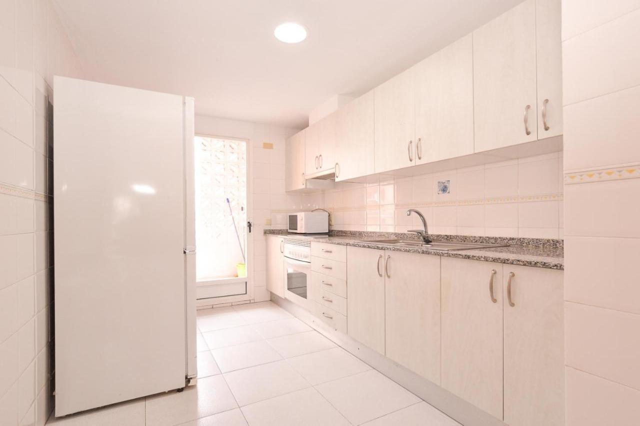 Apartamentos Marblau Las Alondras-Julio Y Agosto Solo Familias กันดิอา ภายนอก รูปภาพ